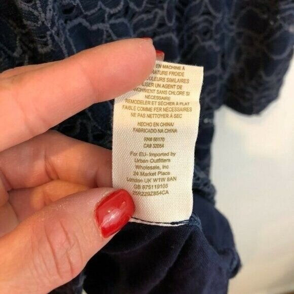 Free People Size S Navy Rose Garden Floral Lace Dress Fit n Flare 3/4 Sleeve - Picture 10 of 13